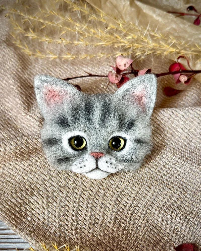 Брошь валяная - Брошки кошки из шерсти