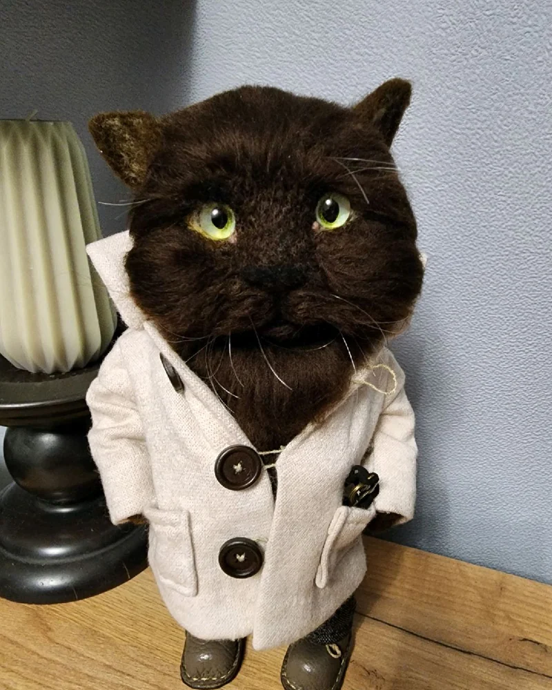 Кот Шоколад. Войлочная игрушка