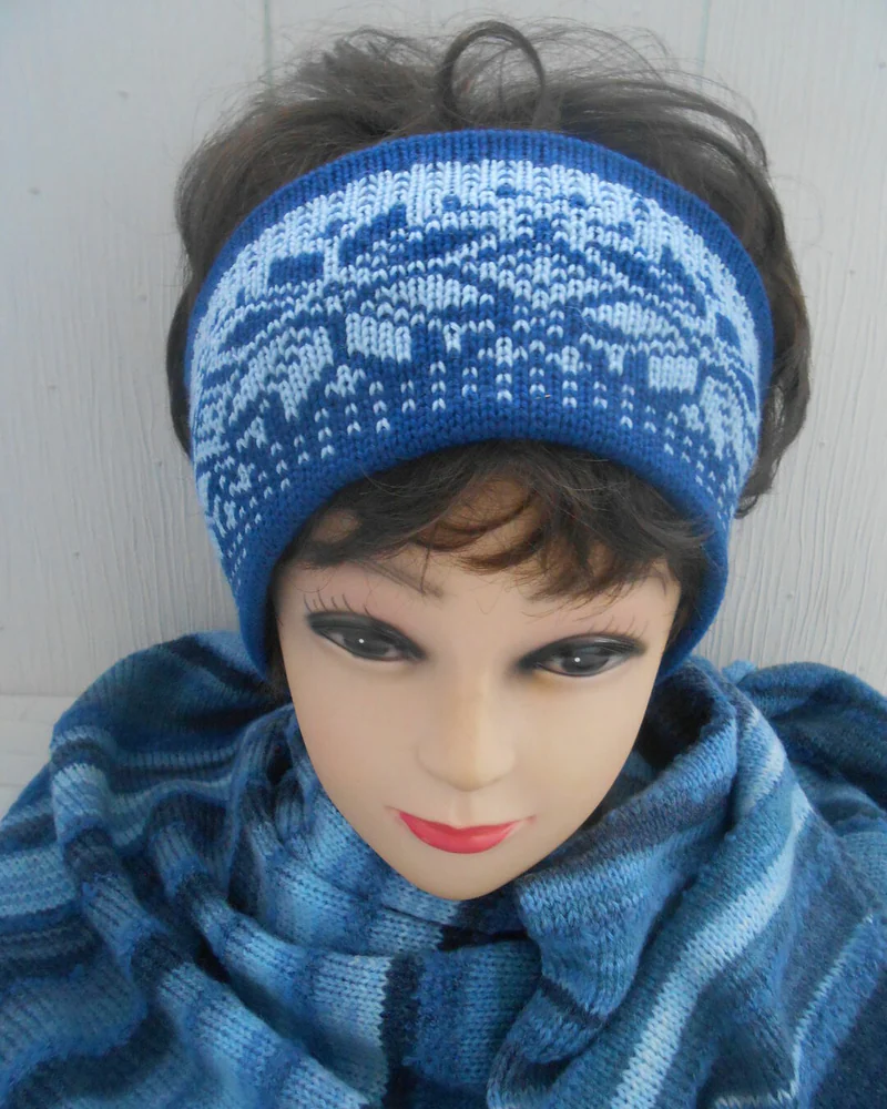 Вязаная Повязка - ободок на голову с орнаментом — цвет: мультиколор