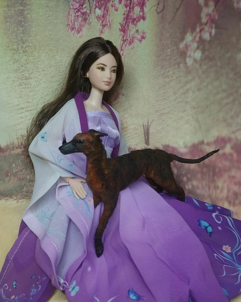 Уиппет тигрового окраса, фигурка 1:6 для куклы — Уиппет тигрового окраса