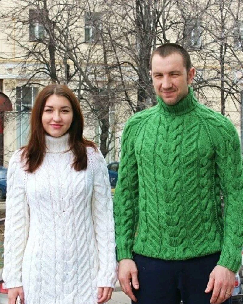 парные свитера ручной работы