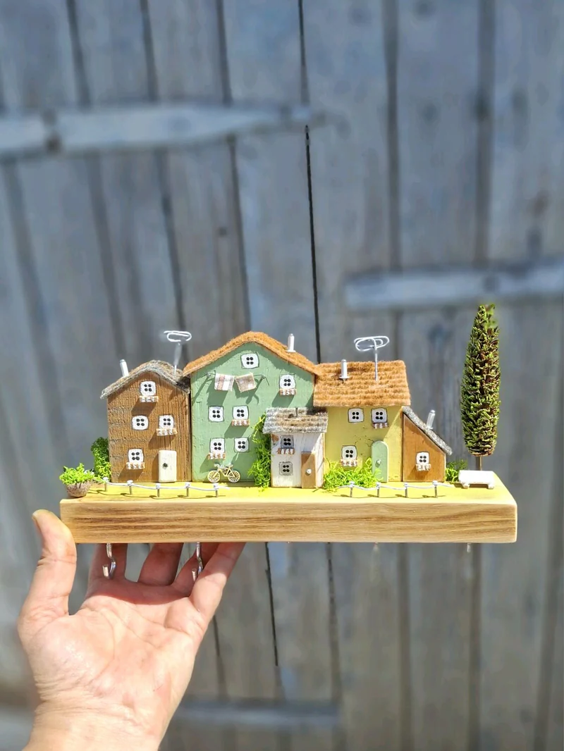 Ключница (24см, 5крючков)