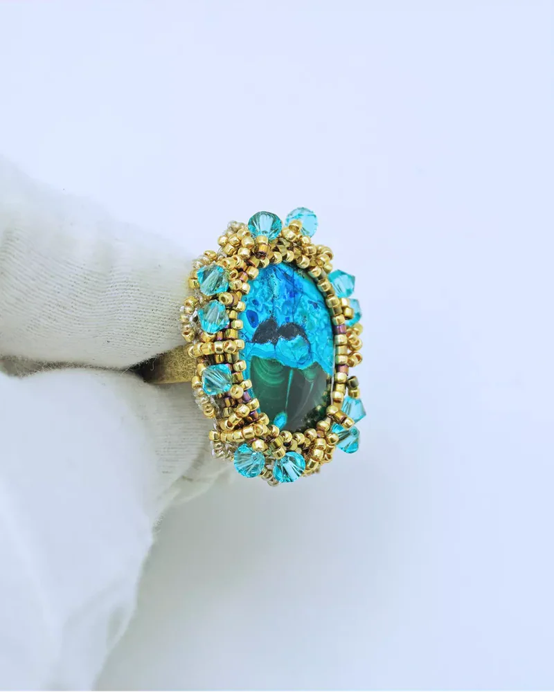Авторское кольцо с хризоколлой и Swarovski
