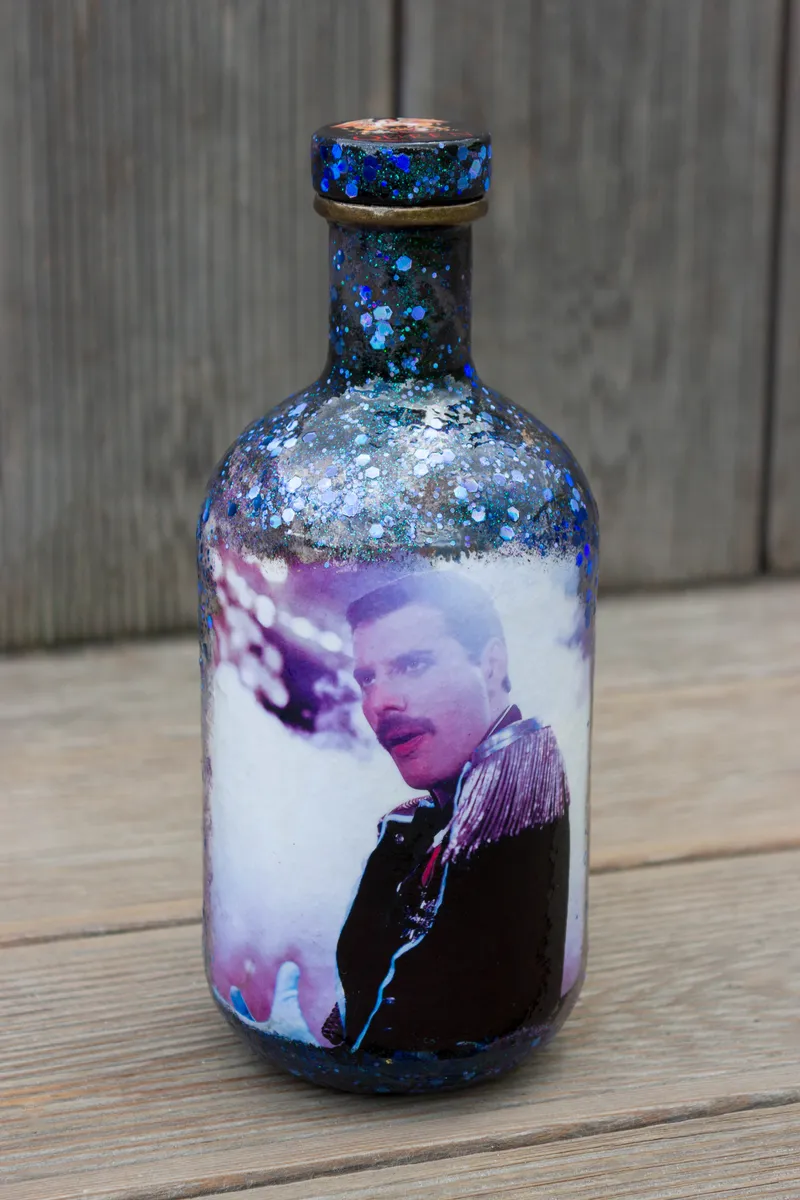 Бутылка подарок сувенир Queen Freddie Mercury
