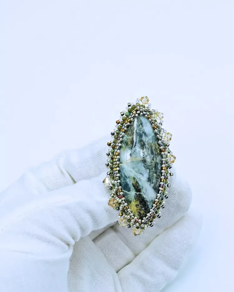Авторское кольцо со змеевиком и Swarovski