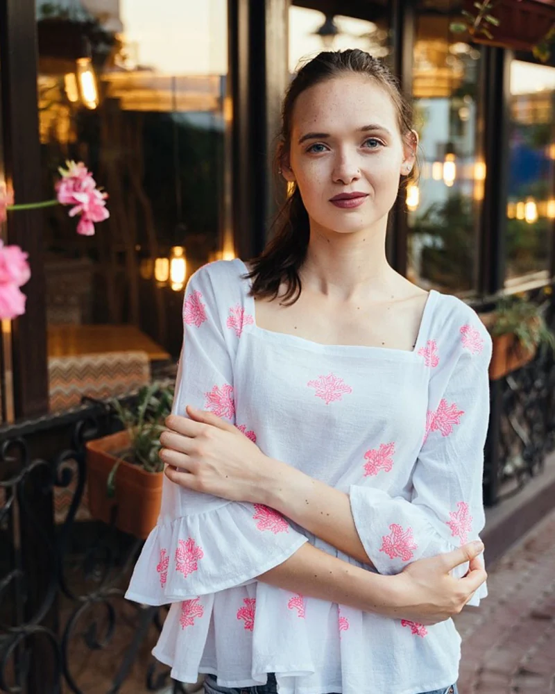 Хлопковый топ с ручной набойкой «Лотос»
