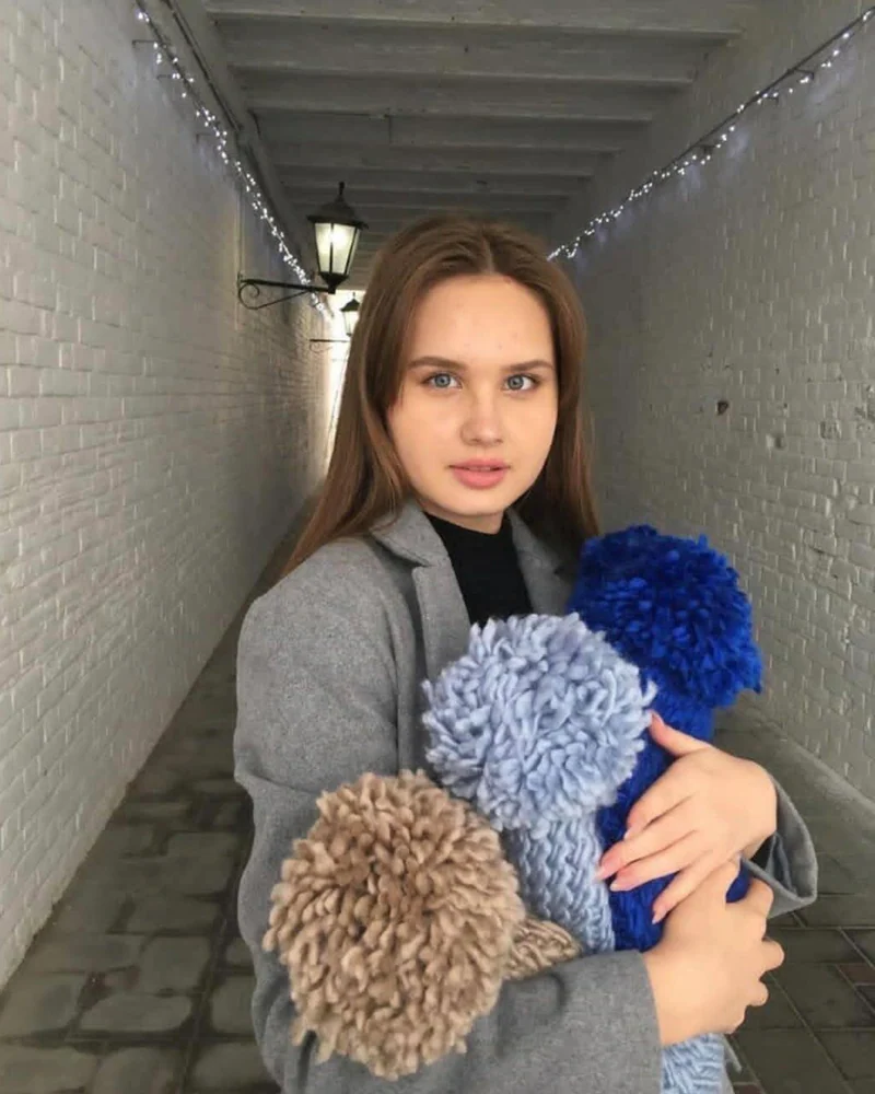 шапка с помпоном — размер 56-60