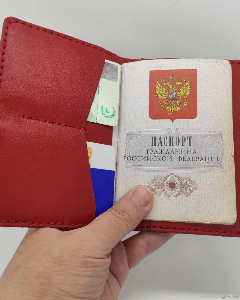 Обложка на паспорт RED