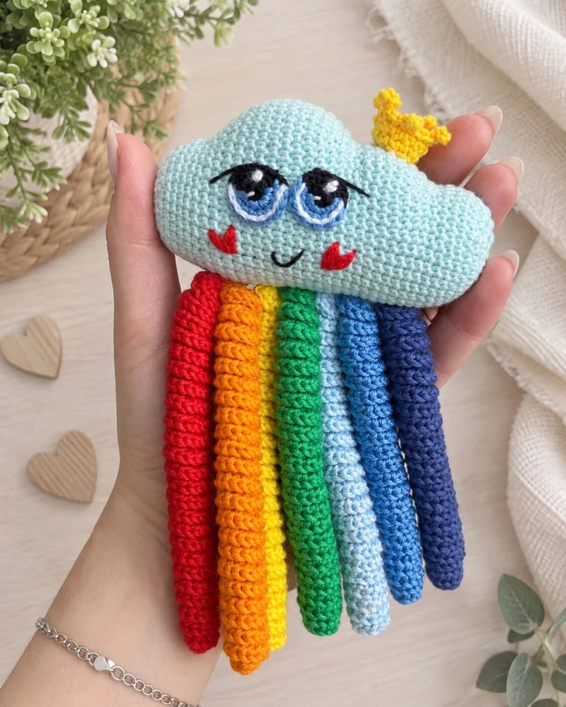 Вязаная игрушка «Облако» для новорождённого
