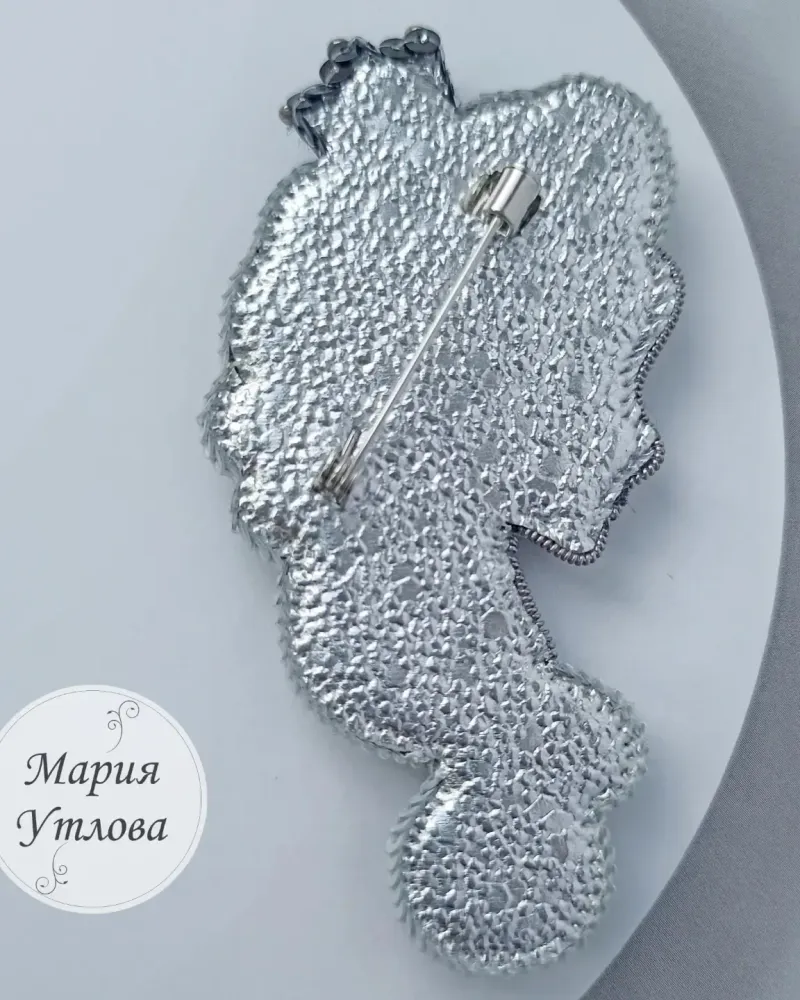 Брошь «Силуэт», чёрная с серебром