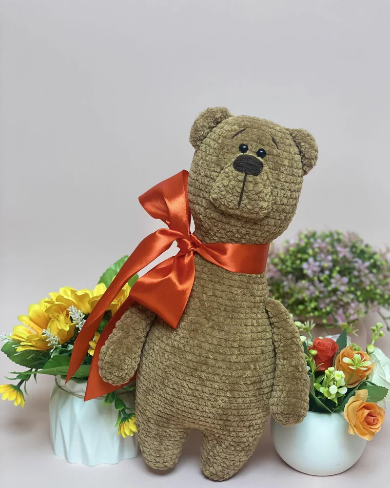 Вязаный коричневый мишка амигуруми