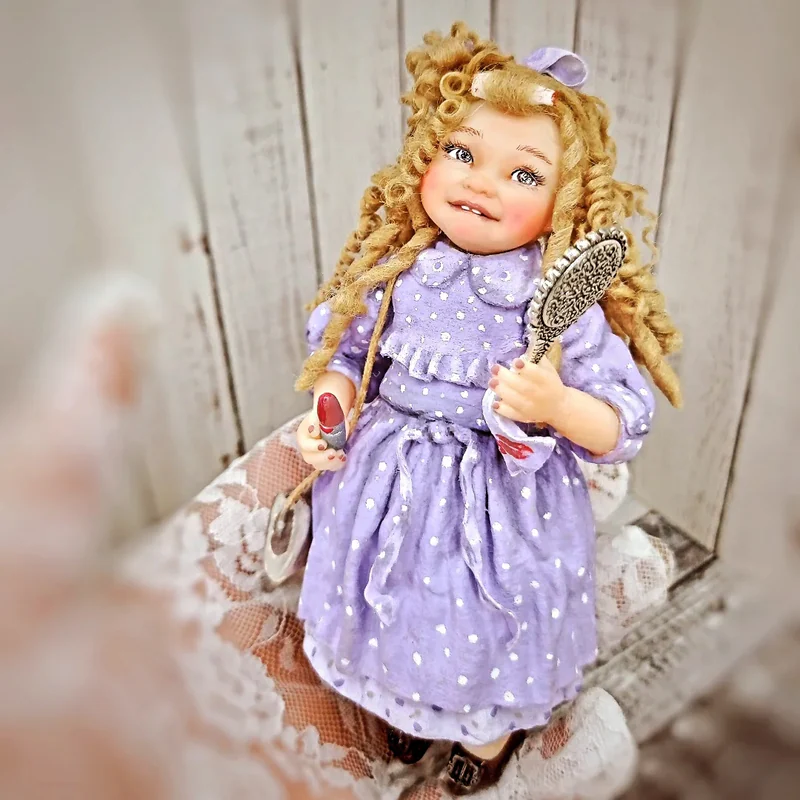 Ватная игрушка " Мамина модница"