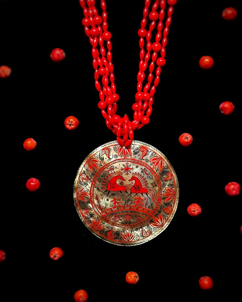 Колье с росписью «Северная сказка»