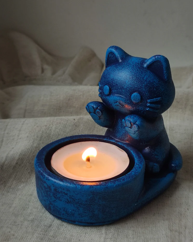 Подсвечник "Котик греет лапки"