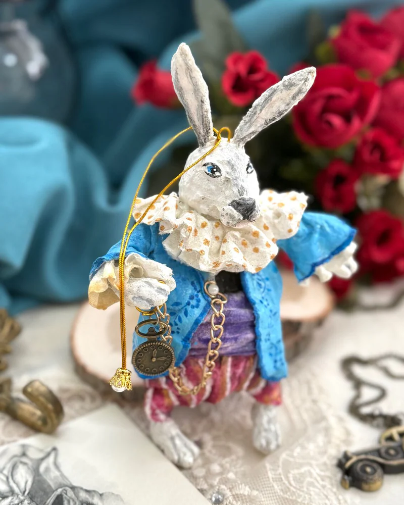 Ёлочные игрушки. Ватная игрушка Белый Кролик из Алисы в Стране Чудес