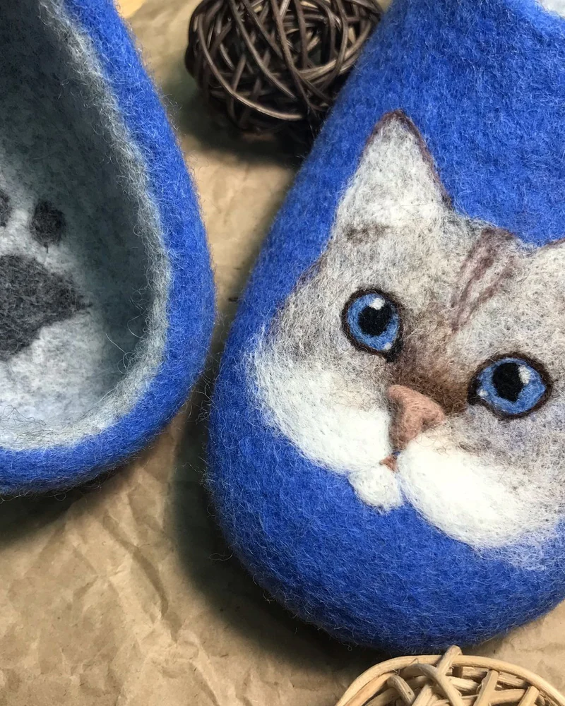 Тапочки валяные женские «Кот Снежок» 38 р., портрет кота на заказ