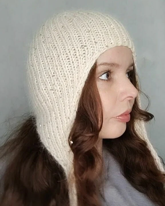 Шапка чепчик шлем, шапка с пайетками