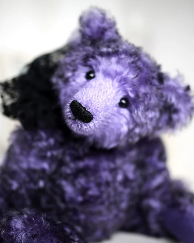 Violet Bear — фиолетовый