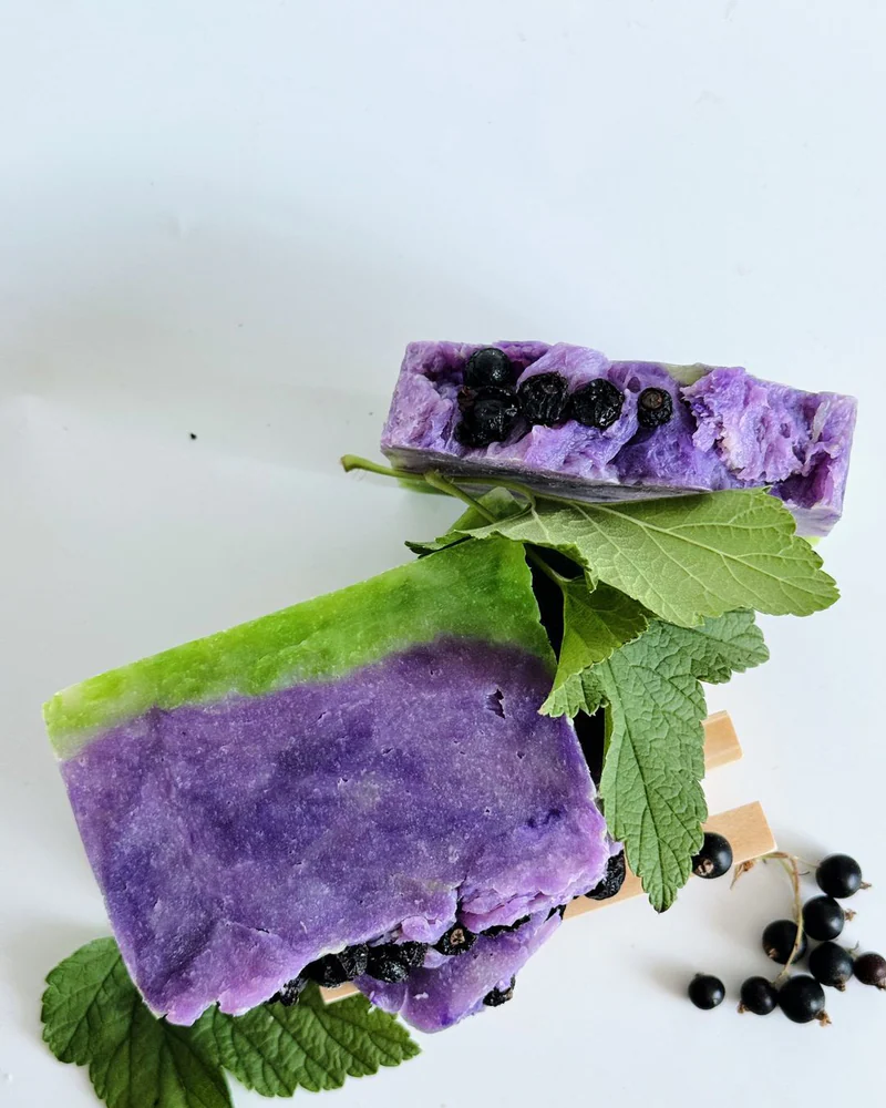 Мыло домашнее нарезное фруктовое натуральное Blackcurrant фиолетовый