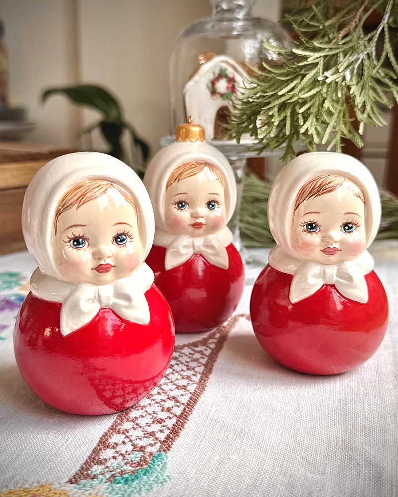 Елочная игрушка «Малышка неваляшка» — Елочная игрушка