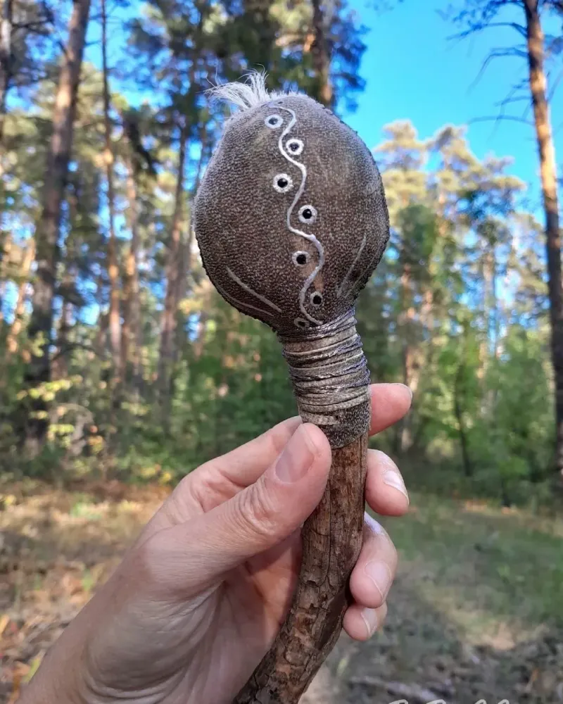Шаманская обережная погремушка Духа Древесной Змеи — Основной