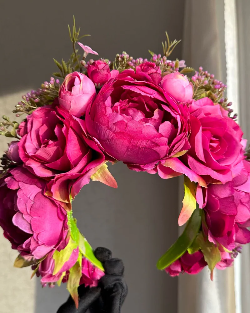 Ободок с пионами и розами — Розовый