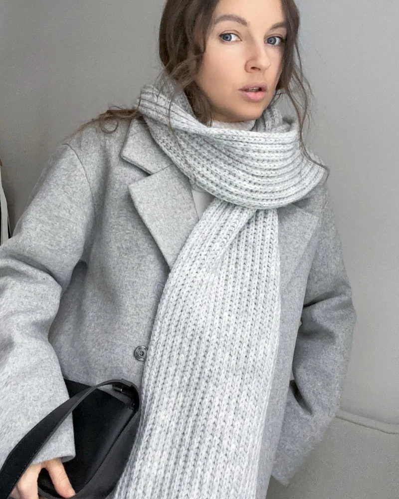 Пальто из шерсти с утеплением зимнее
