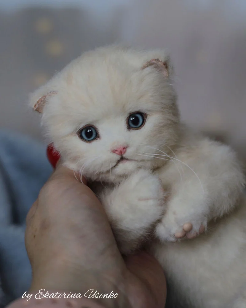 Реалистичная игрушка Котенок Мия, белый — Белый