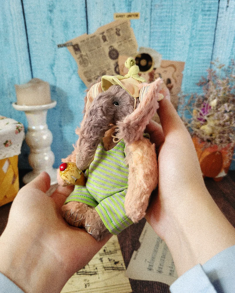 Тедди слон в купальнике (авторская игрушка) — Серо-розовый, 16 см