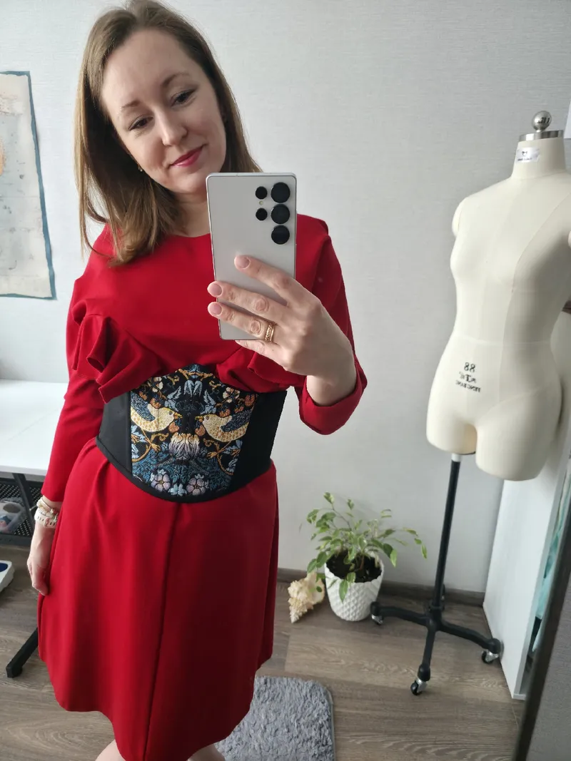 Корсетный пояс из гобелена