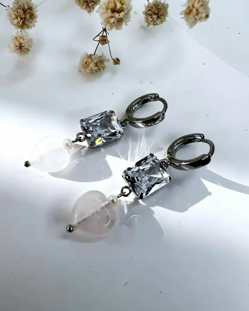 Серьги для невесты с цирконами, жемчугом и сердечками розового кварца — Основной