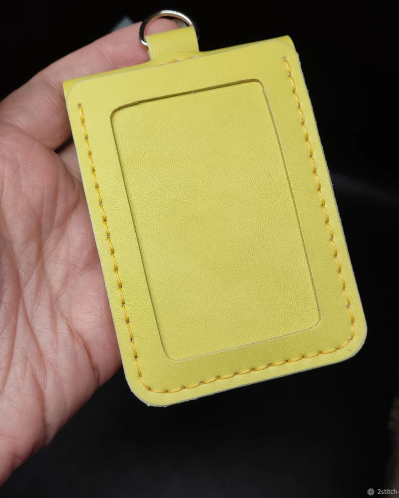 Бейджхолдер Yellow
