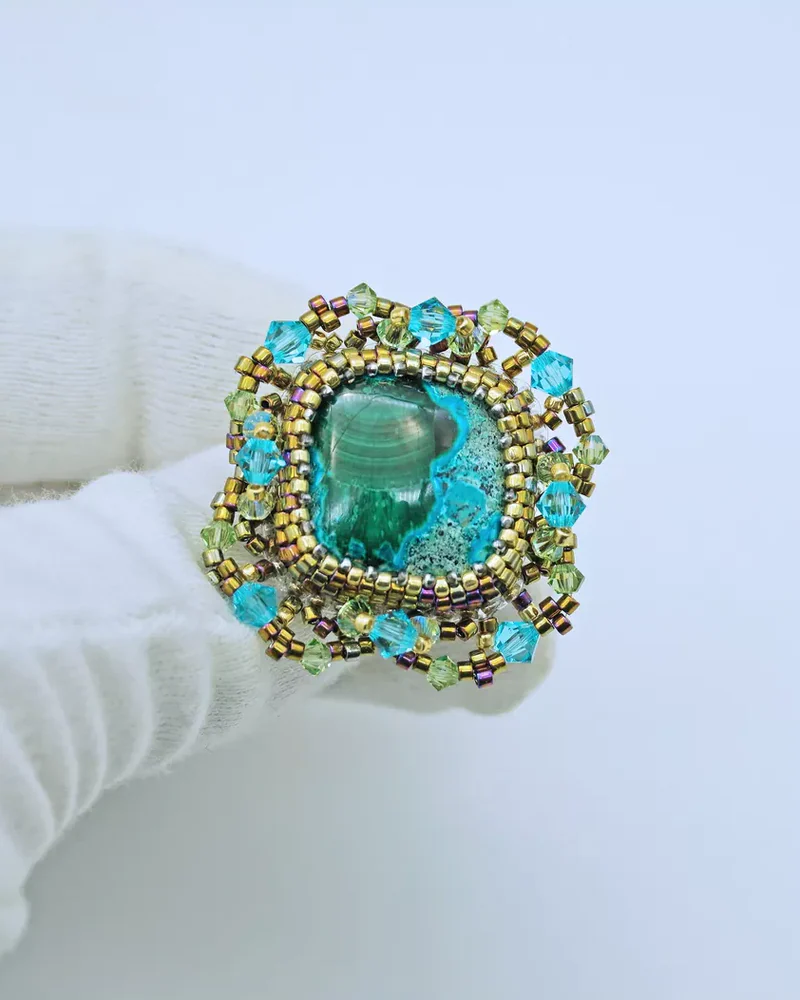 Авторское кольцо с хризоколлой и Swarovski