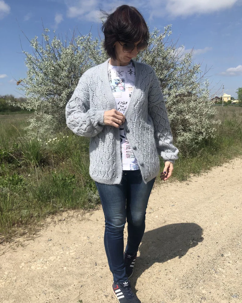 Серый Ажурный кардиган — Серый кардиган