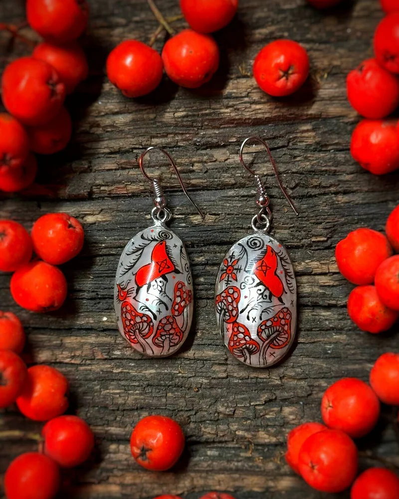 Серьги с росписью «Мухоморные»