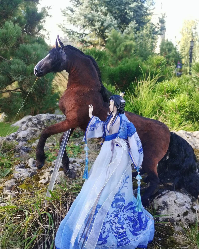Конь андалузский гнедой, коллекционная игрушка 1:6 — Конь андалузский гнедой