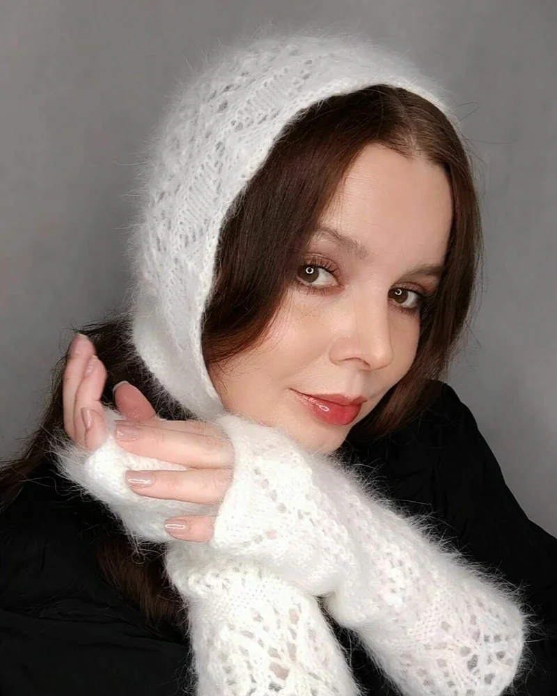 Чепчик белый ажурный из ангоры