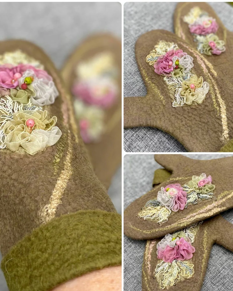 варежки валяные «Winter flowers»