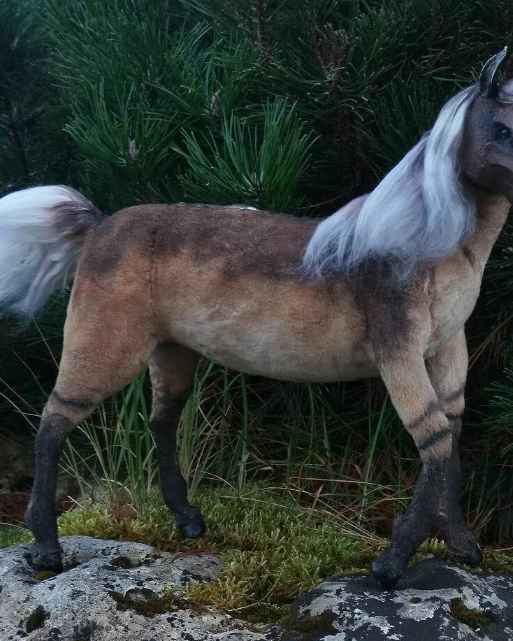 Лошадь буланая, коллекционная игрушка 1:6 — Лошадь буланая