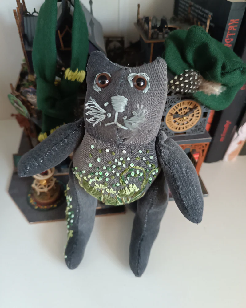 Интерьерная игрушка Кот-эстет — кот игрушка