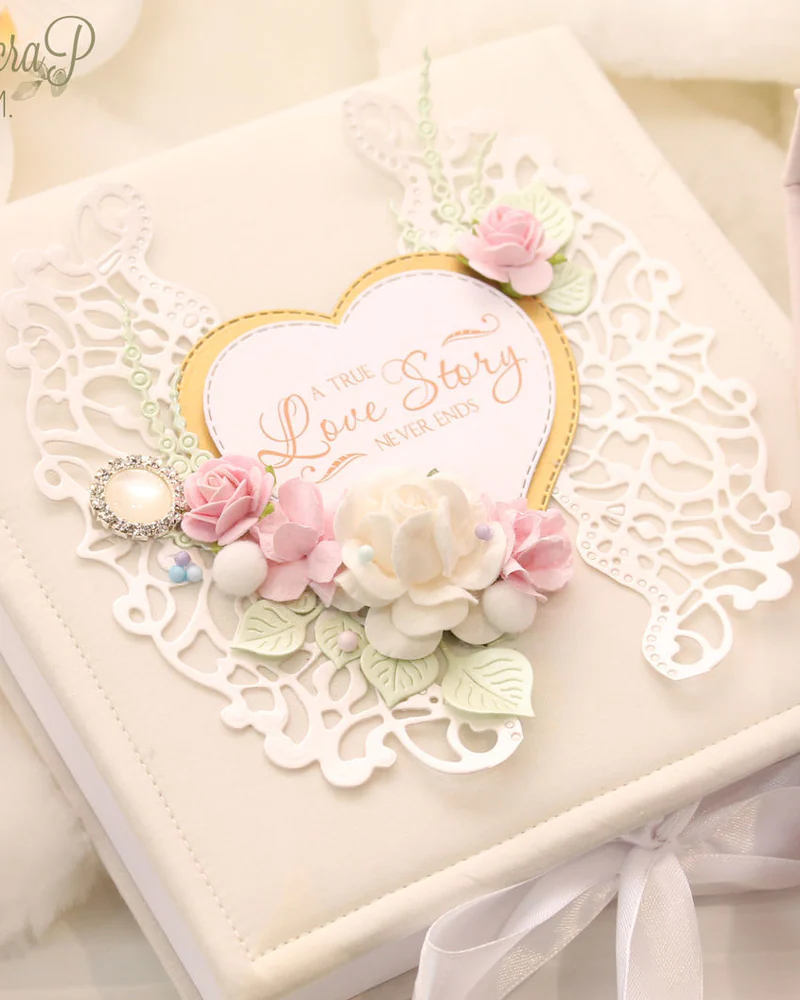 Коробочка для денежного подарка или сертификата на свадьбу Love Story