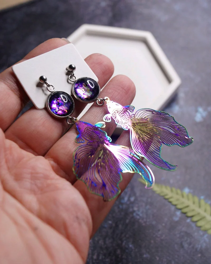 Серьги космические рыбки