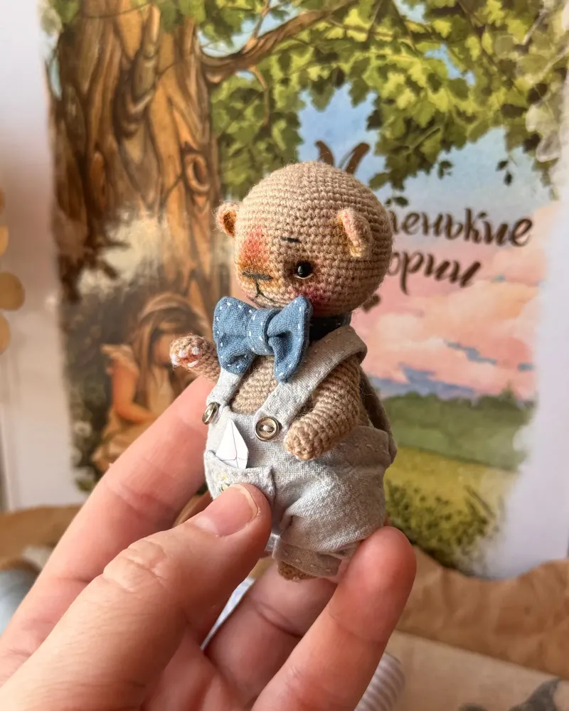 Мишка в кресле — 8,5 см