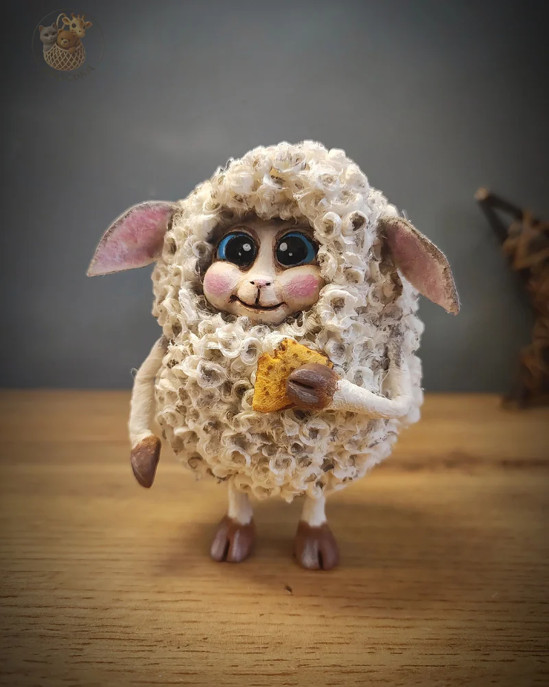 Ватная игрушка «Овечка на Масленицу»