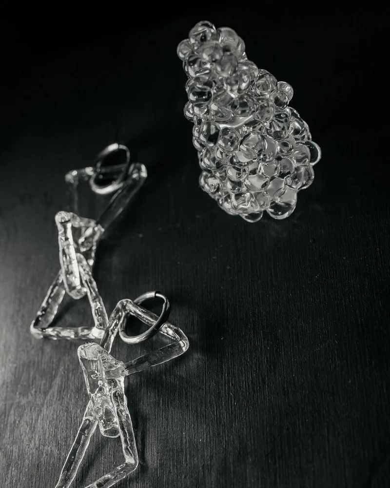 Серьги из стекла