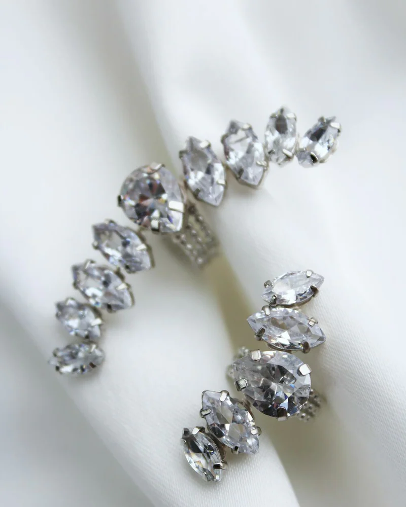 Свадебный кафф из фианитов без прокола уха
