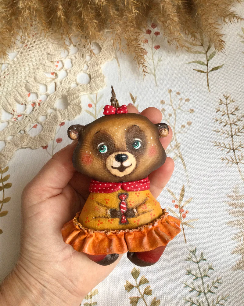 Мишуля с конфетой