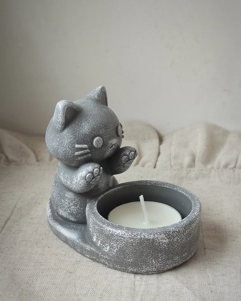 Подсвечник "Котик греет лапки"