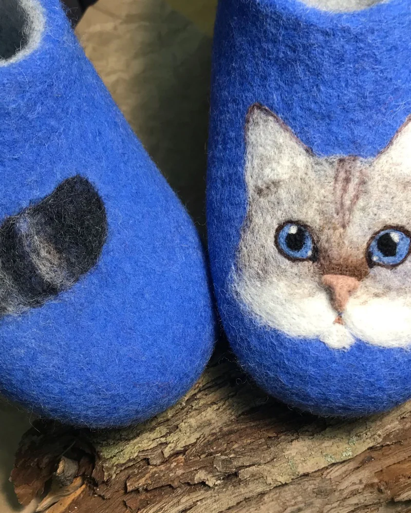 Тапочки валяные женские «Кот Снежок» 38 р., портрет кота на заказ