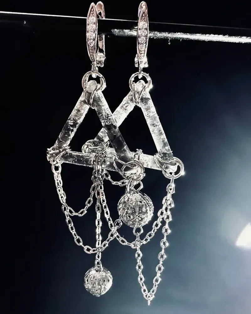 Серьги «Алхимия теней» — Серые